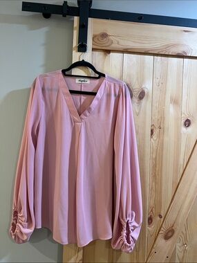 Haptics brand Dusty Rose V-Neck Long Sleeve Blouse size medium